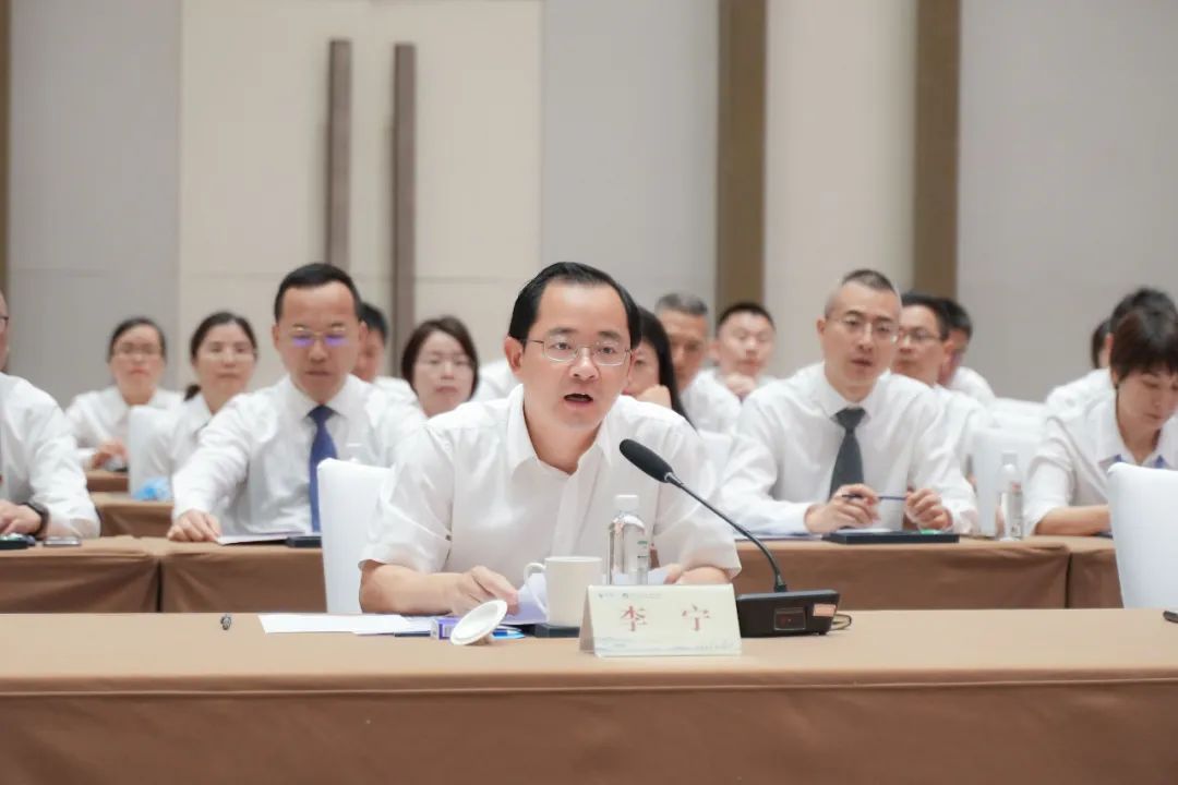 李宁市长.jpg
